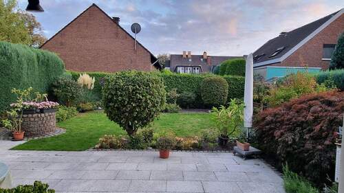 Bild 1 - 2 Familienhaus in Herten mit wunderschönen Garten