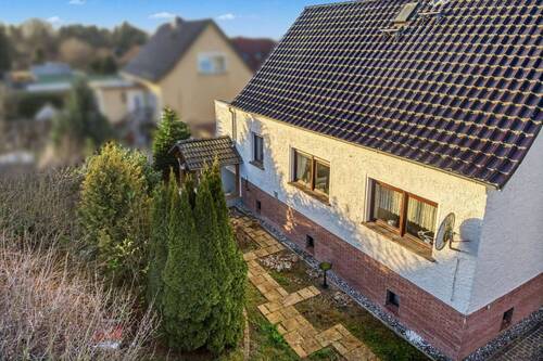 Hofansicht - Einfamilienhaus in Ducherow zum Kaufen