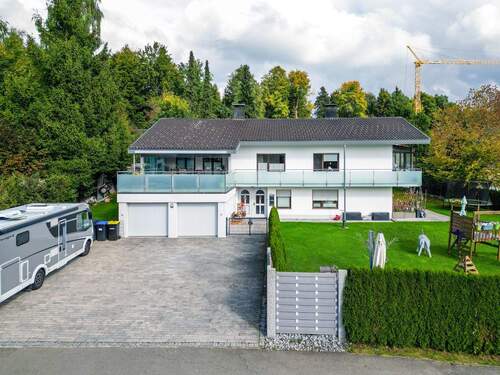 Hausansicht - 8 Zimmer Einfamilienhaus zum Kaufen in Isny im Allgäu