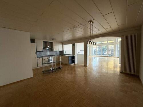 Wohn- Esszimmer-Küche - 