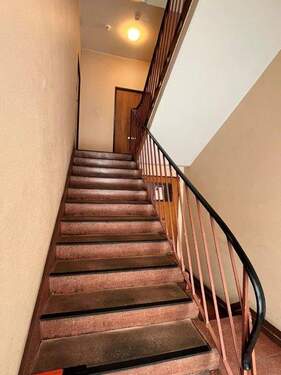 Treppenhaus - Etagenwohnung mit 53,00 m&sup2; in Berlin zum Kaufen