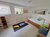 Schlafzimmer im Kellerbereich - 