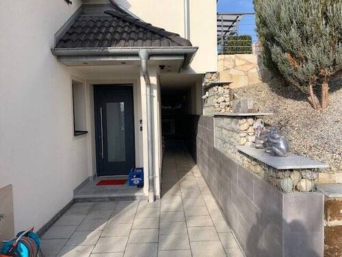 Eingangsbereich in Ihre neue Wohnung - 