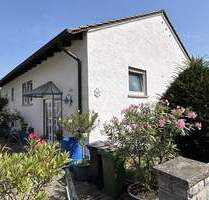 Familienfreundliches Einfamilienhaus mit Garten, möglichem Wohnraum im Keller in Sausenheim - Grünstadt / Sausenheim