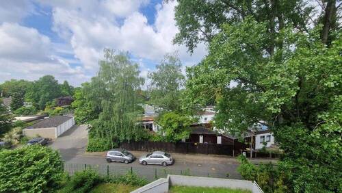 Blick vom Balkon - 2 Zimmer Etagenwohnung in Hannover
