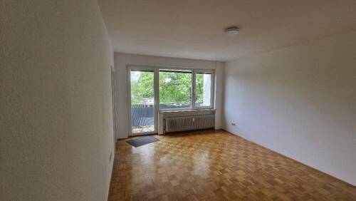 Wohnzimmer - Etagenwohnung mit 54,00 m&sup2; in Hannover zur Miete