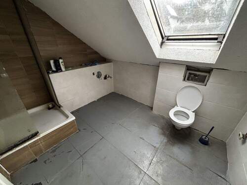 Badezimmer DG WHG 2 - 