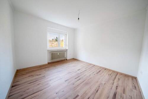 Schlafzimmer - Etagenwohnung mit 89,90 m&sup2; in Bretten zum Kaufen