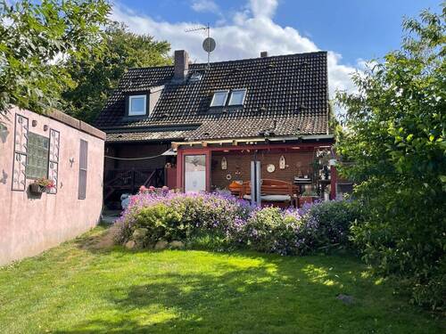Ansicht_Gartenseite - 4 Zimmer Einfamilienhaus in Nusse