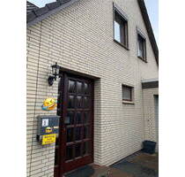 Solides Ein- Zweifamilienhaus in Cuxhaven Sahlenburg