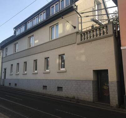 Außenansicht - **Exklusives Mehrfamilienhaus in Darmstadt-Bessungen - Historie trifft modernen Wohnkomfort**