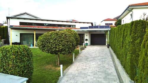 Zufahrt zum Haus - Bungalow mit 156,40 m² in Bad Griesbach im Rottal zum Kaufen