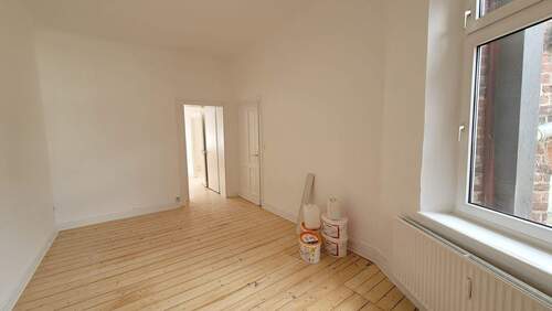 Durchgangszimmer - Etagenwohnung mit 95,00 m&sup2; in Stolberg zur Miete