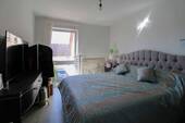 Schlafzimmer I - Etagenwohnung mit 112,80 m&sup2; in Goldbach zum Kaufen