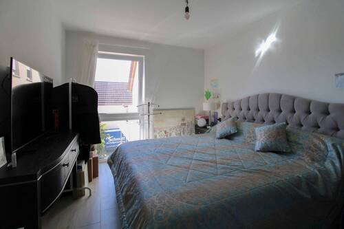 Schlafzimmer I - Etagenwohnung mit 112,80 m&sup2; in Goldbach zum Kaufen