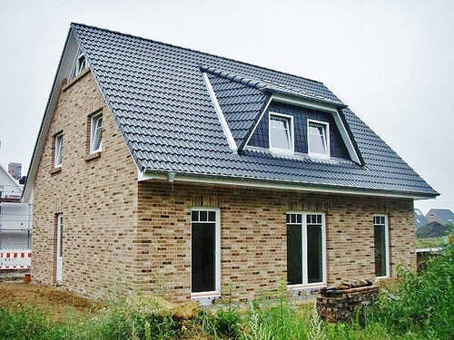 Beispiel Abbildung mit Sonderleistung - 4 Zimmer Einfamilienhaus in Kellinghusen