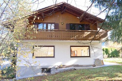 01-Ansicht-West - Großzügiges Einfamilienhaus in bevorzugter Lage