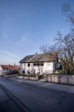 Außenansicht - Großzügiges Einfamilienhaus mit Potenzial in Eltmann