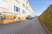 Rückseite vom Haus - 3 Zimmer Etagenwohnung zum Kaufen in Oschersleben