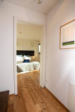 Flur_Blick auf Zimmer 3.jpg - 