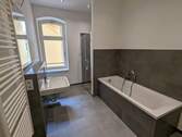 Badezimmer - Moderne 3-Zimmer-Wohnung oder ihre Möglichkeit für ein Geschäft im Zentrum von Borna