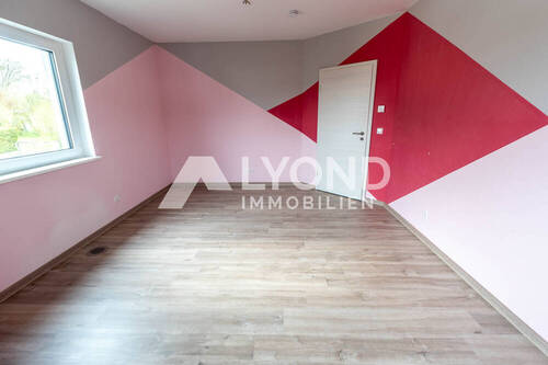 OG: Schlafzimmer 2 - 