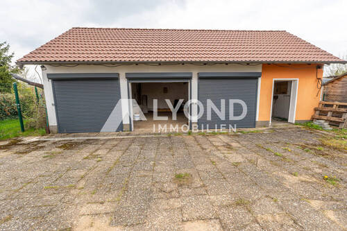 Große Garage - Einfamilienhaus mit 144,00 m&sup2; in Uehlfeld zum Kaufen