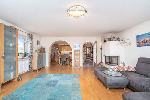 offene Raumgestaltung - 5 Zimmer Doppelhaushälfte in Bad Heilbrunn / Hohenbirken