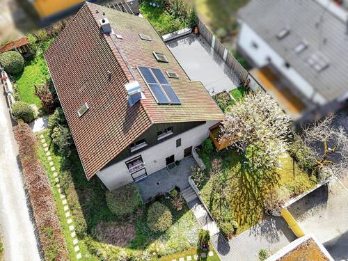 Drohne - 9 Zimmer Einfamilienhaus zum Kaufen in Waldbronn / Etzenrot