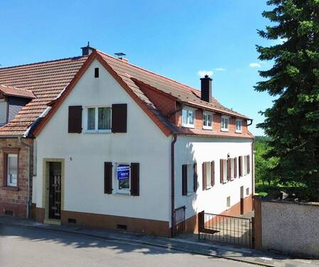 Außenansicht - KL-Dansenberg - Ein-Zweifamilienhaus mit attraktivem Grundstück in schöner Südlage