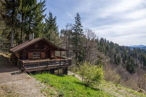Berghütte - 2 Zimmer Mehrfamilienhaus, Wohnhaus zum Kaufen in Isny