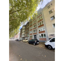 2,5 Zimmer mit Balkon und Gemeinschaftsgarten in zentraler und ruhiger Lage - Düsseldorf Bilk
