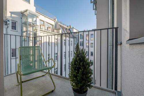 Balkon - 2 Zimmer Etagenwohnung in Berlin-Prenzlauer Berg