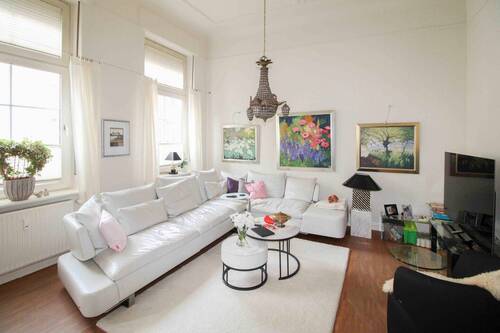 Wohnzimmer EG - 1 Zimmer Mehrfamilienhaus, Wohnhaus in Mönchengladbach