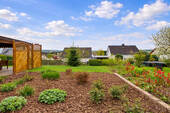 gepflegter Garten - 