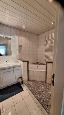 Badezimmer 1 - 