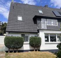 Gemütliche Doppelhaushälfte mit idyllischem Garten in Hamburg-Langenhorn