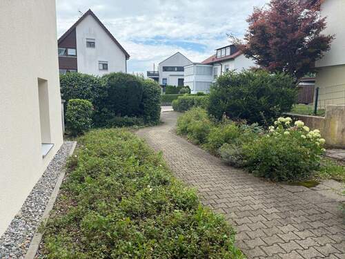 Weg zum Haus - 