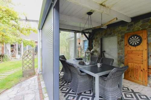 überdachte Terrasse - 