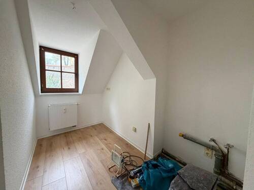 WhatsApp Image 2026-04-14 at 11.06.11 (8) - 