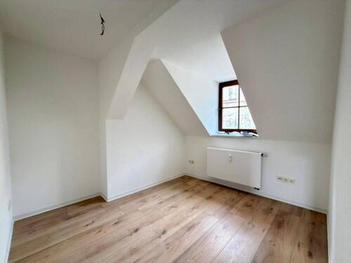 WhatsApp Image 2026-04-14 at 11.06.11 (7) - 