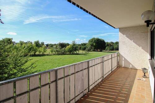 Balkon OG - Drei Wohneinheiten, viele Möglichkeiten - Platzwunder in Hetzles