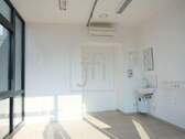 Geschäftsraum - Büro mit 12,10 m&sup2; in Leer (Ostfriesland) zur Miete