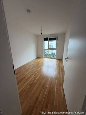 zi1 - 4 Zimmer Etagenwohnung in Offenbach / Bieber