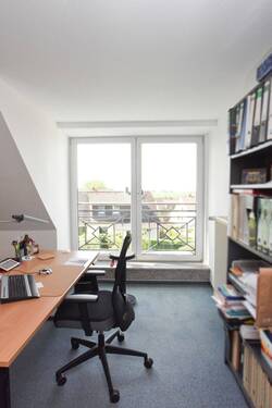 Arbeitszimmer DG - 