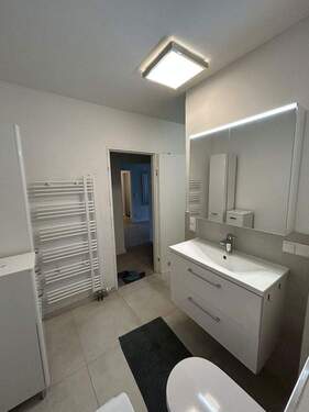 Bad mit toller Dusche und WM - 