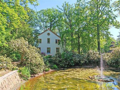 Einzigartig - 7 Zimmer Einfamilienhaus zum Kaufen in Hainichen