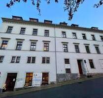 Geräumige und gemütliche 2 Raum DG WE in der Annaberg Innenstadt unweit des Marktes - Annaberg-Buchholz