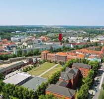 Helle und großzügige 3-Zimmerwohnung mit Einbauküche, Vollbad und Balkon im Hansaviertel - Rostock