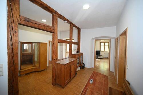 1.OG: Wohnung mit ... - 